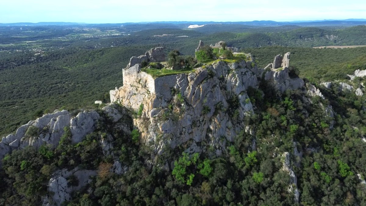 Vue nord du château de Montferrand. Photo : Christophe Colrat